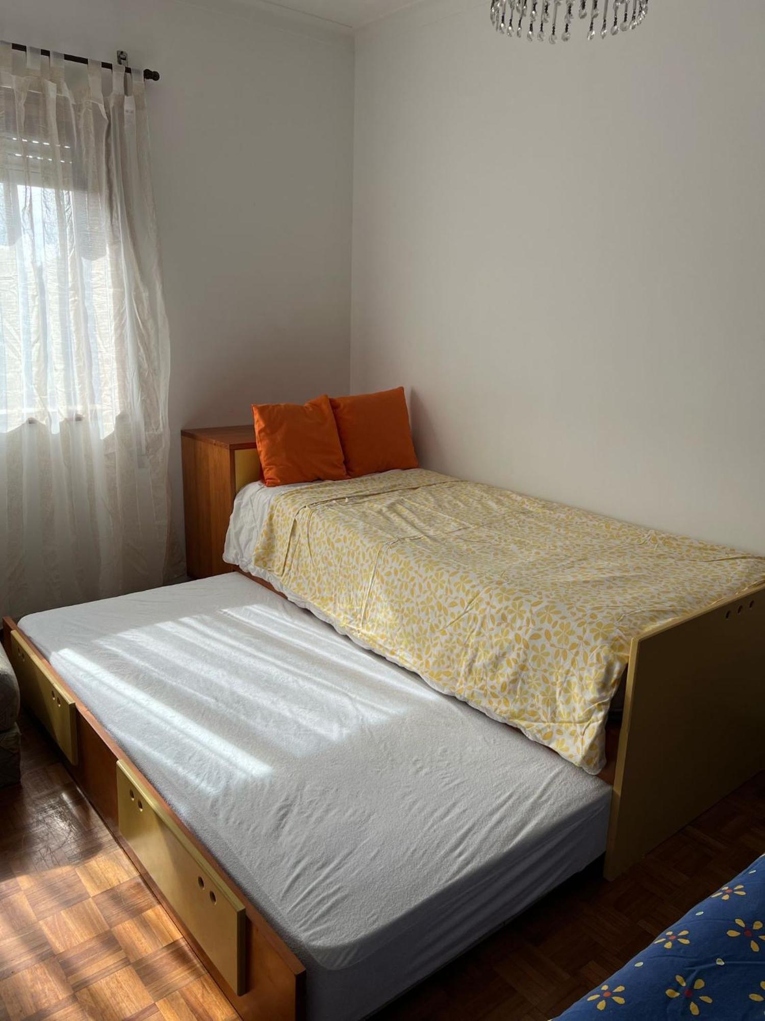 Lovely 2 Bedroom 100m From The Apartment Vila do Conde